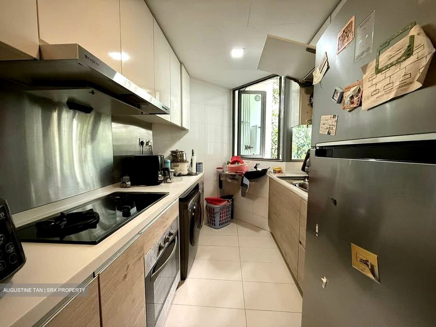 Eight Courtyards (D27), Condominium #559700111
